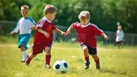 《何小珂中超归来路漫漫：三队效力难逃板凳之困，职业生涯低谷引人关注》