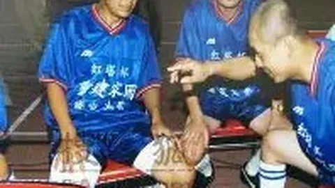 瓜迪奥拉的心头宝：谢尔基，赛场上的天赋奇才，如何以超凡实力统治比赛？