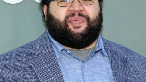 “新奥尔良鹈鹕再创辉煌，激战洛杉矶湖人解锁NBA胜利新篇章！”